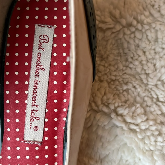 B.A.I.T. Footwear retro heels - Picture 3 of 4